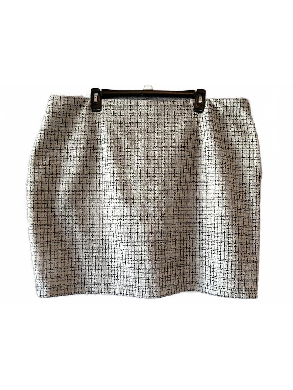 Skies Are Blue Curvy Tweed Mini Skirt 2X